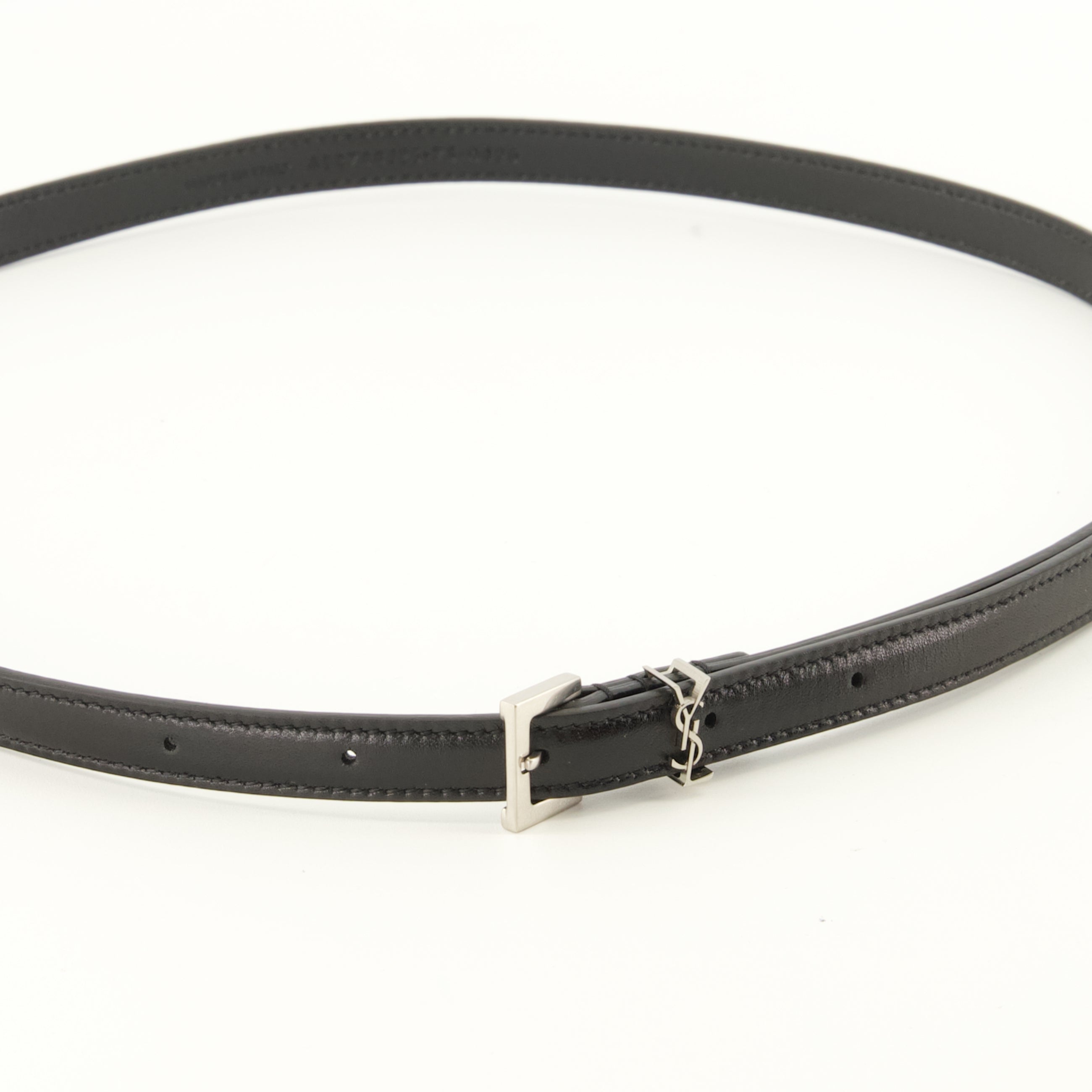 Ceintures カサンドルスリムベルト ブラック Saint Laurent Noir Femme