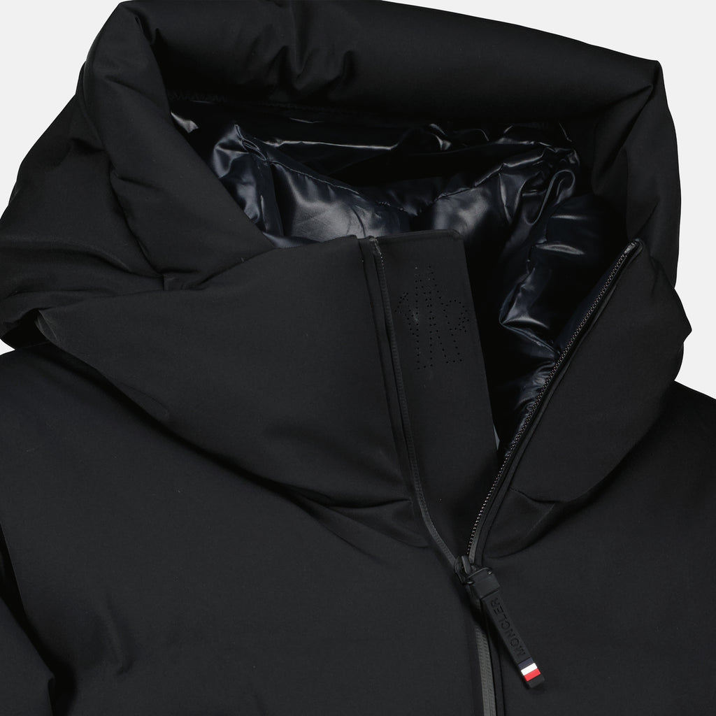 Bild der Fellberg-Daunenjacke von Moncler Grenoble für Herren - Herbst-Winter 2025 - Detailansicht 2