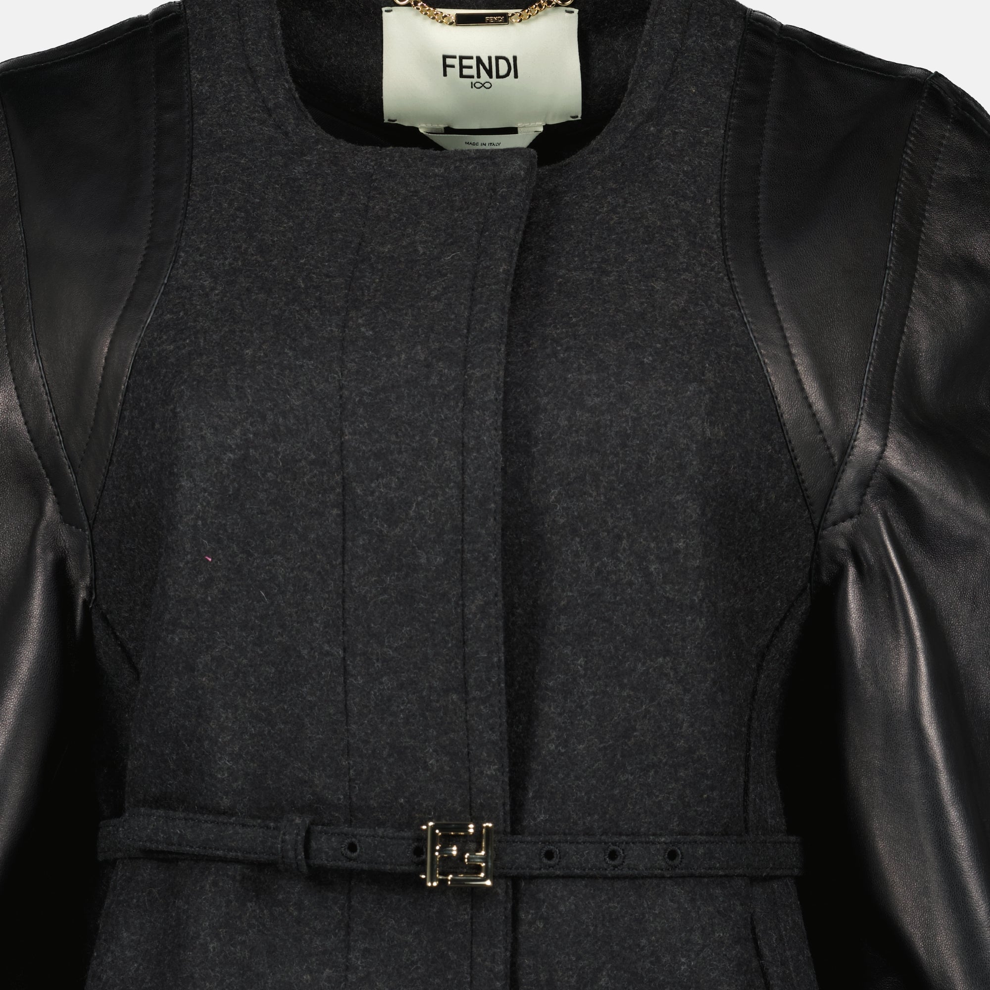 Image de l'article Blouson en laine et cuir de la marque Fendi pour Femme - Saison Automne-Hiver 2025 - Vue détaillée_2