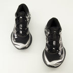 Imagen de las zapatillas MM6 x Salomon de la marca Mm6 para Mujer - Temporada Otoño-Invierno 2025 - Vista superior del par de zapatos