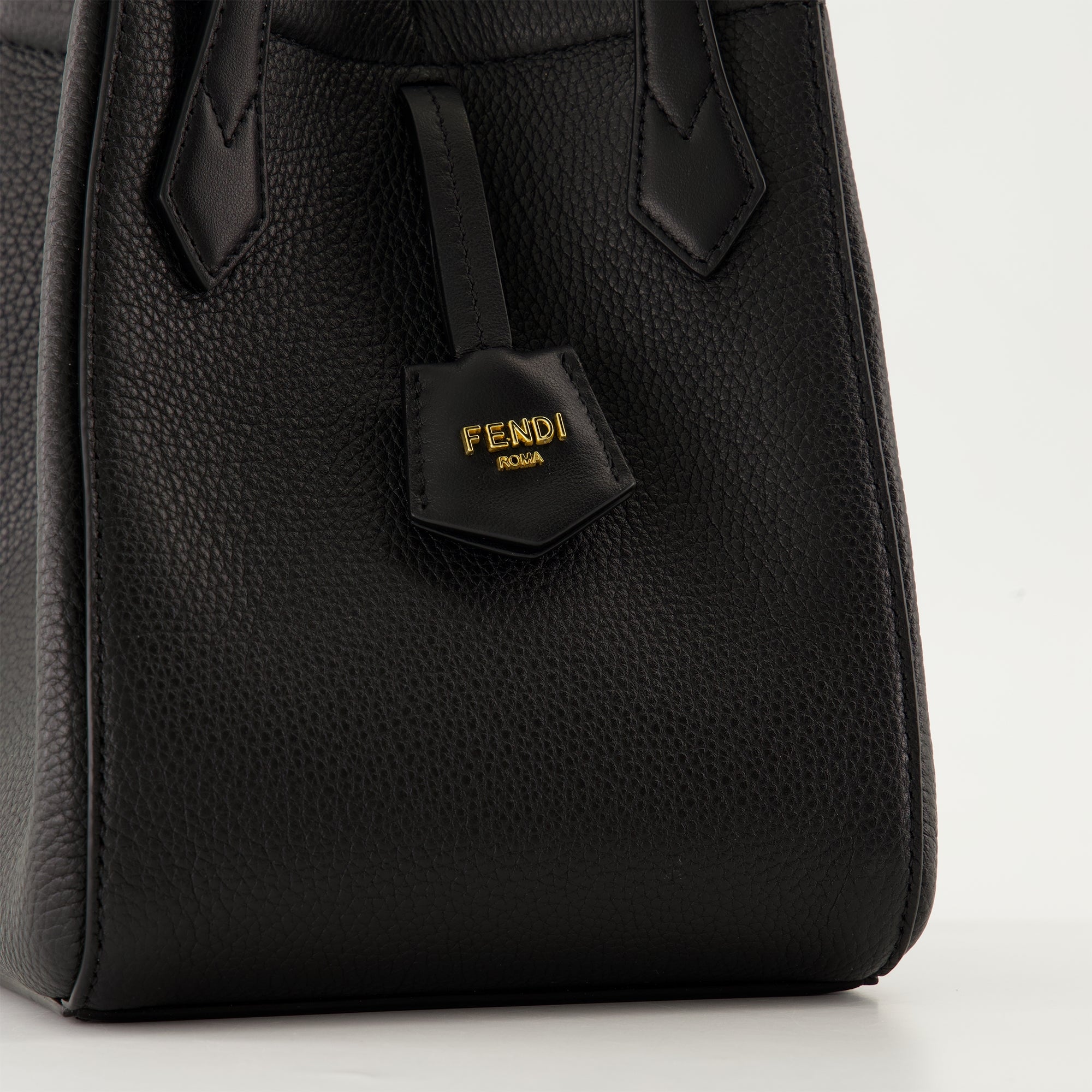Sacs seau Sac Fendi Origami mini Fendi Noir Femme