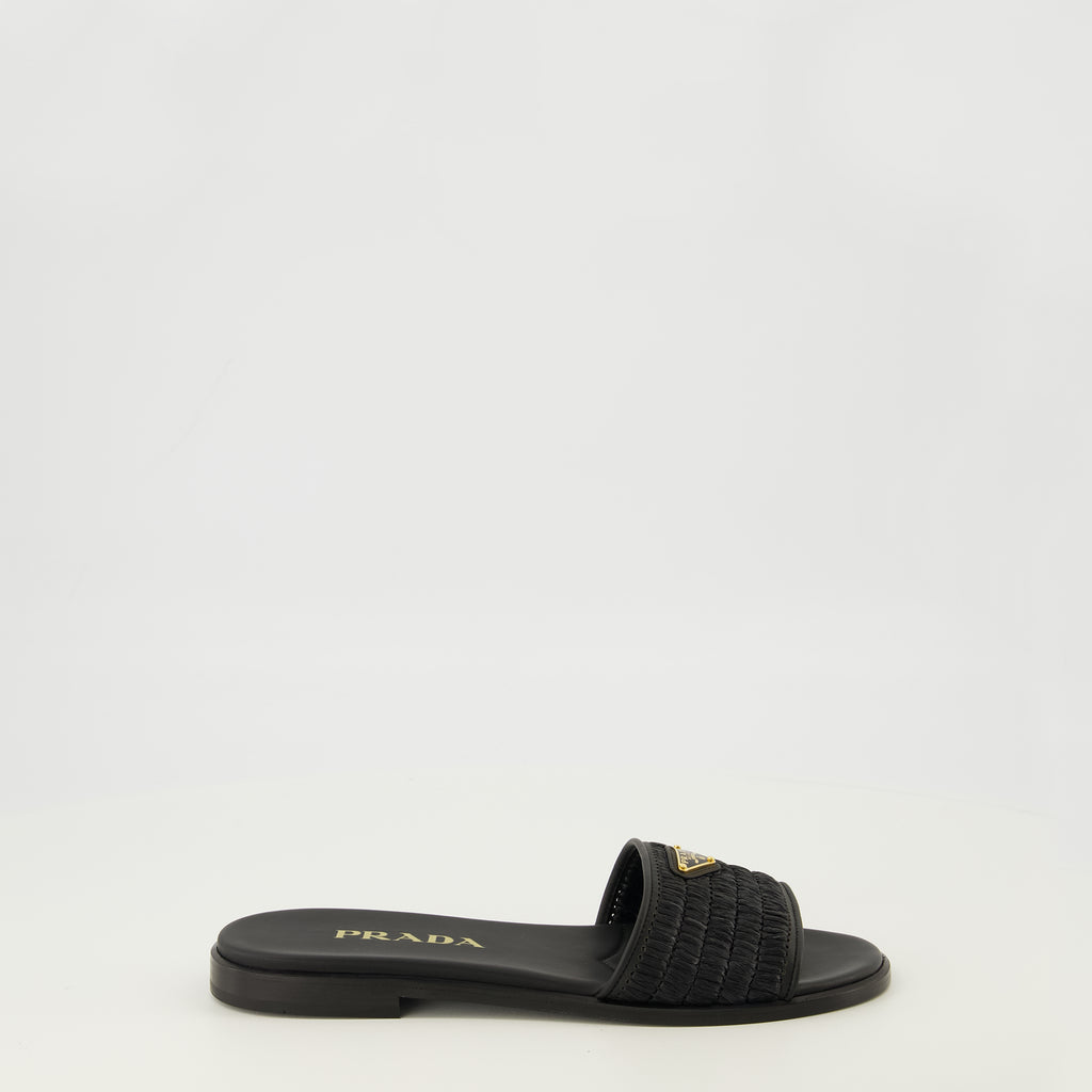 Imagen de las mulle de ganchillo negro de Prada para Mujer - Temporada Primavera-Verano 2026 - Vista lateral derecha