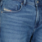 Image de l'article Jean Sleenker 1979 L32 en denim bleu de la marque Diesel pour Homme - Saison Printemps-Été 2026 - Vue détaillée_1