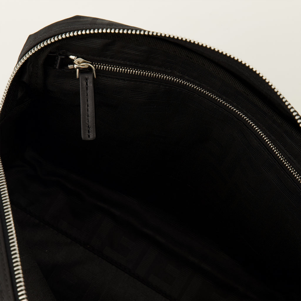 Pochettes Medium Kulturbeutel Fendi Noir Unisexe