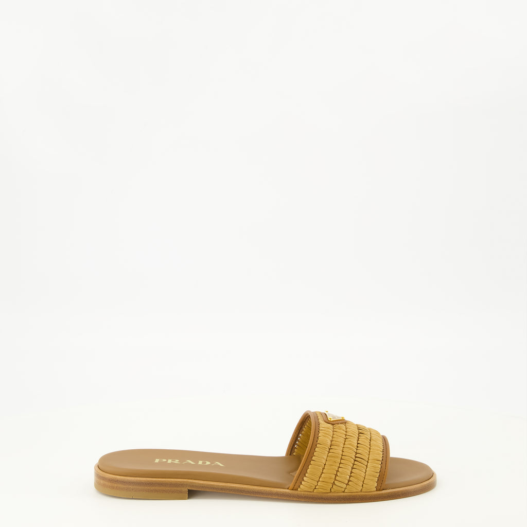 Chaussures ouvertes Mules em Couro e Crochê Castanhos Prada Marron Femme