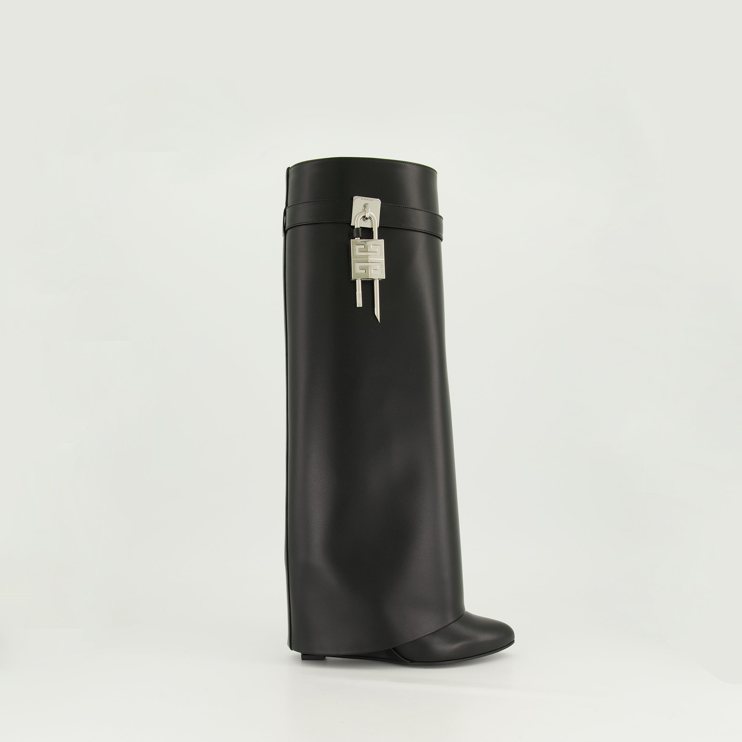 Boots Shark Lock Boots Givenchy Black Femme