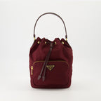 Sacs seau Eimer Tasche Prada Bordeaux Femme