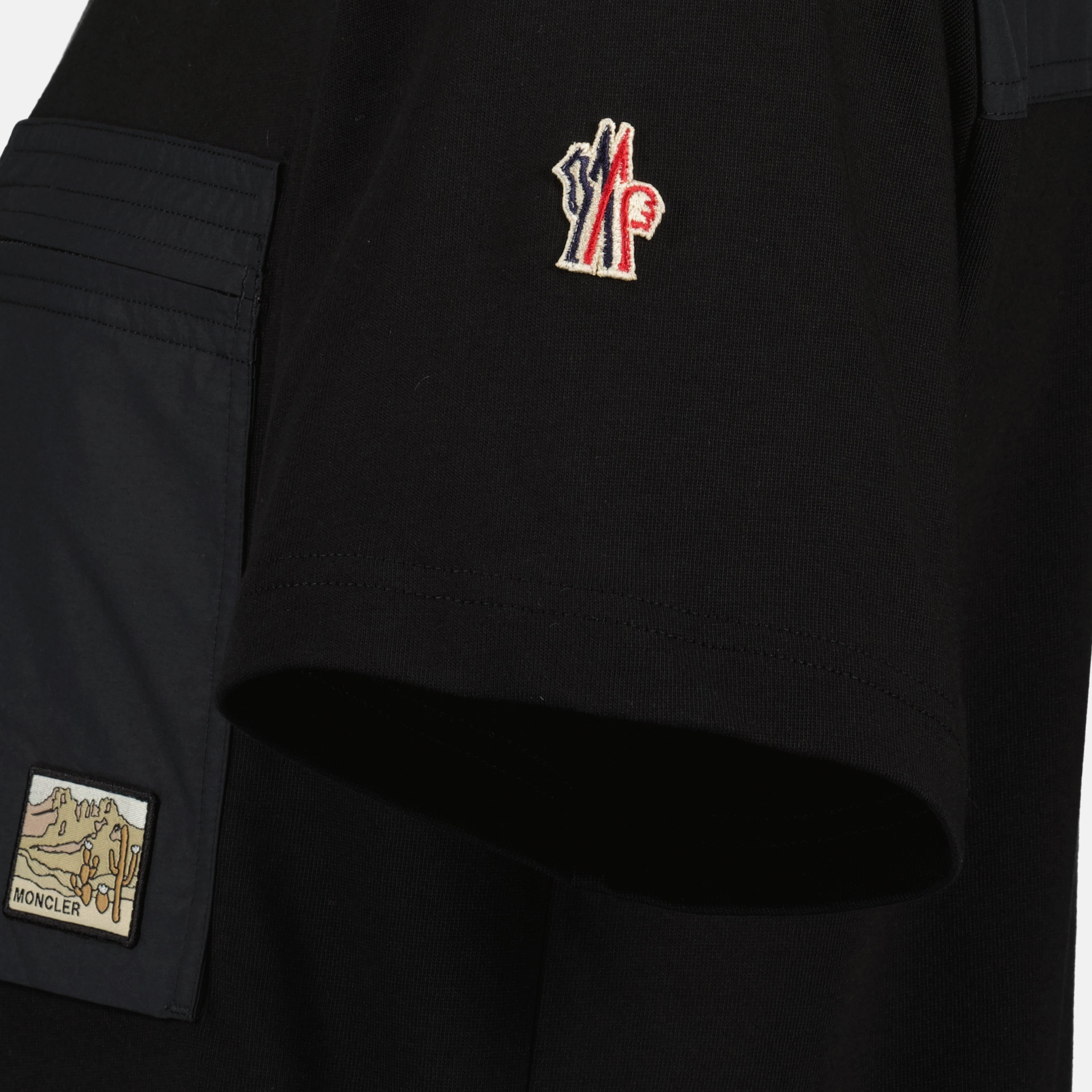 T-shirts T-shirt en coton avec poche noir Moncler Grenoble Noir Homme