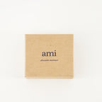 Image de l'article Boucles d'oreilles Ami de coeur de la marque Ami PARIS pour Femme - Saison Automne-Hiver 2025 - Vue détaillée_3