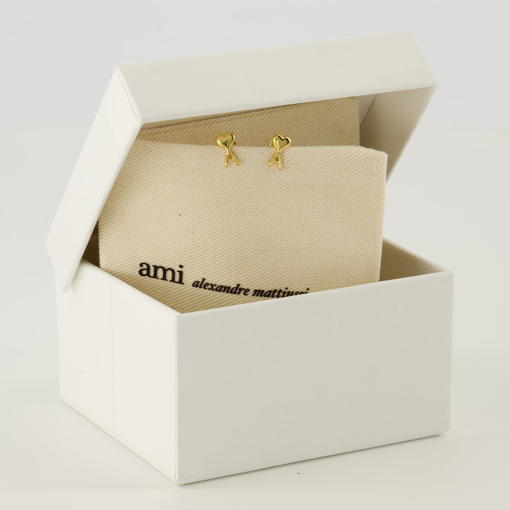 Image of the item Golden Heart Friend Earrings by the brand Ami PARIS for Women - Spring-Summer 2026 - Detailed View_3