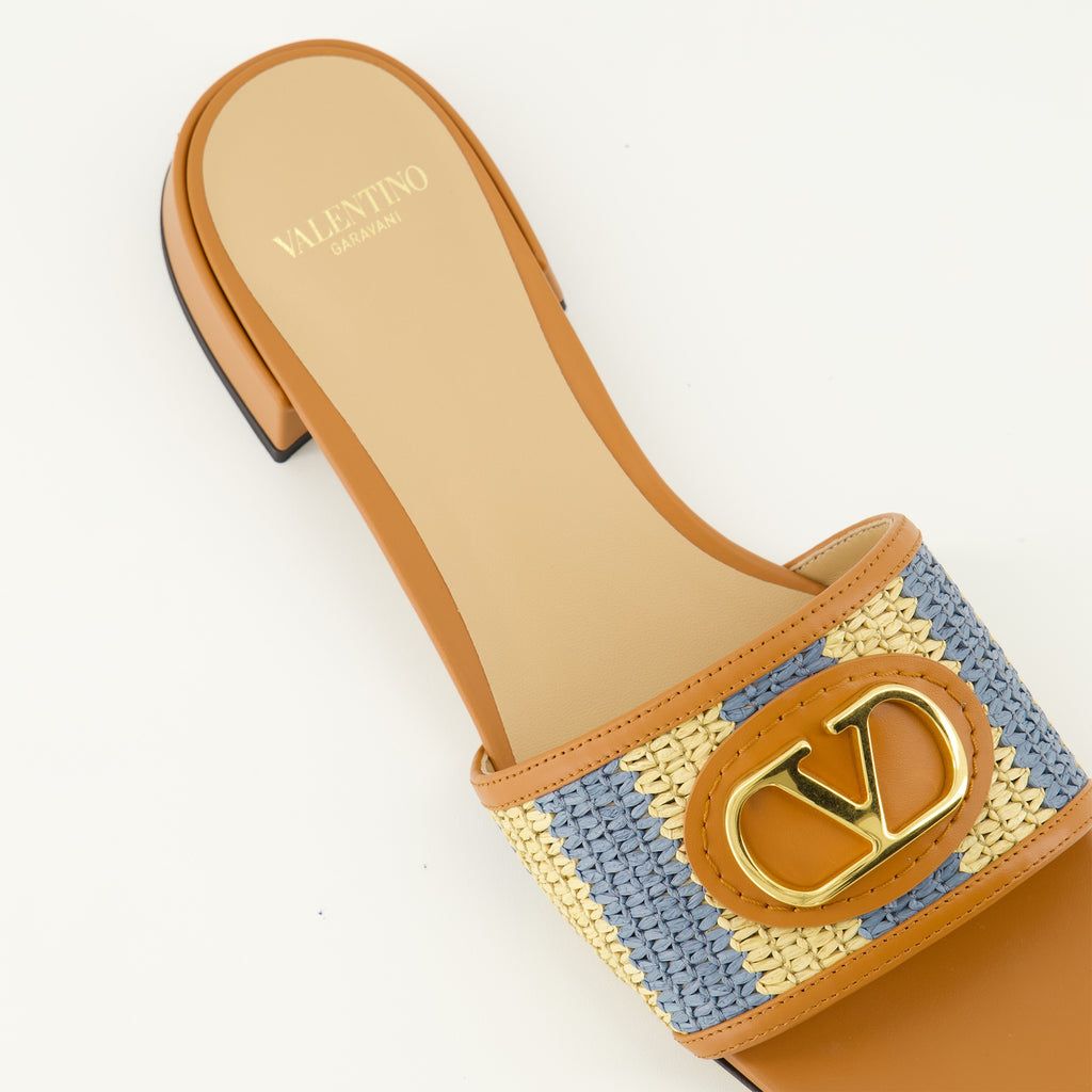 Image of Vlogo Sandals in beige and blue raffia by Valentino Garavani for Women - Spring-Summer 2026 Season - Top detailed view