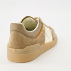Baskets Zapatillas UpVillage Valentino Garavani Marron Homme