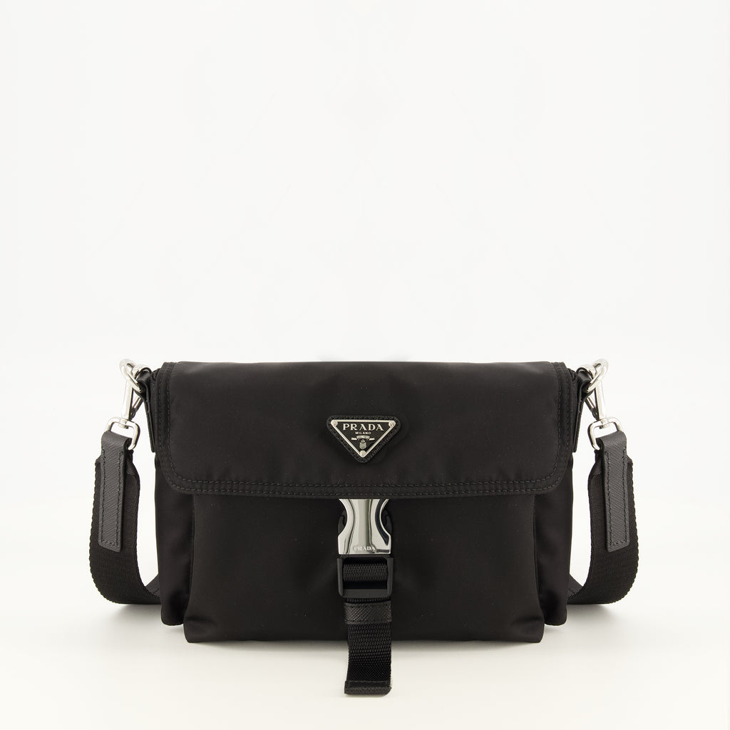 Sacs bandoulière Piccola pochette nera in Re-Nylon Prada Noir Homme