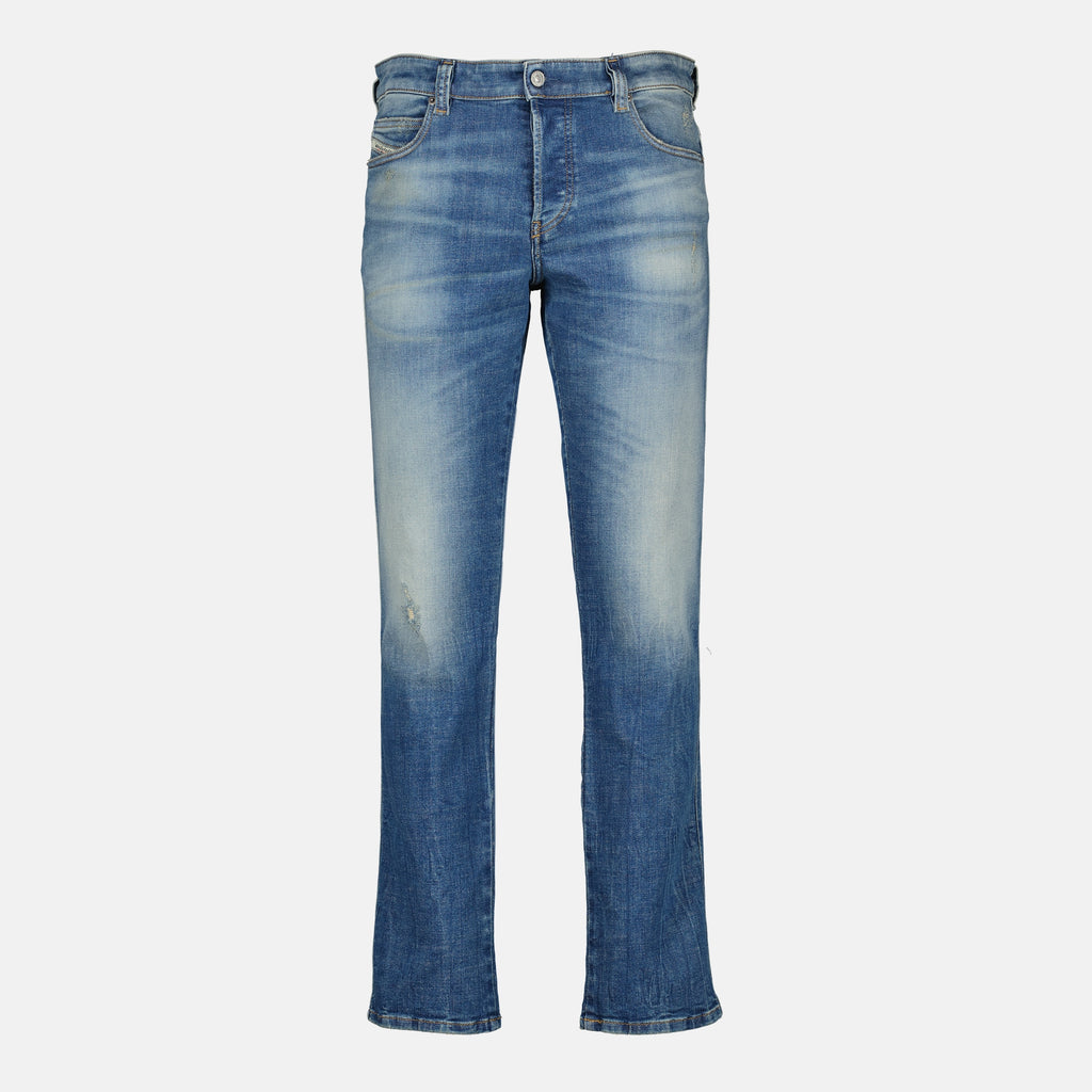 Image de l'article Jean D-Vyl 1993 L32 en denim bleu de la marque Diesel pour Homme - Saison Printemps-Été 2026 - Vue de Face