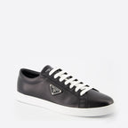 Sneakers Baskets en cuir brossé Prada Black Homme