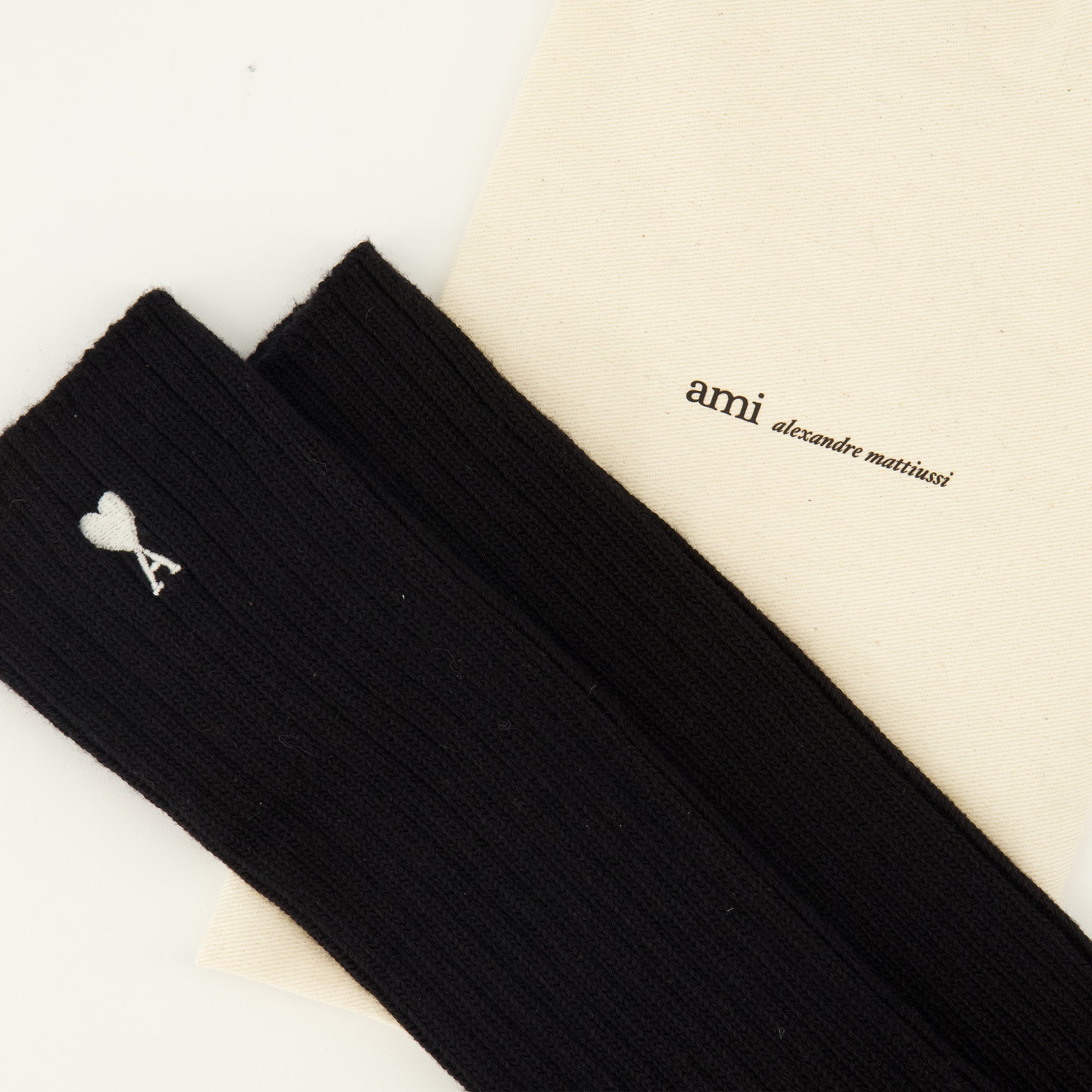Sous-vêtements et homewear AMI Heart Black Cotton Socks Ami PARIS Noir Unisexe