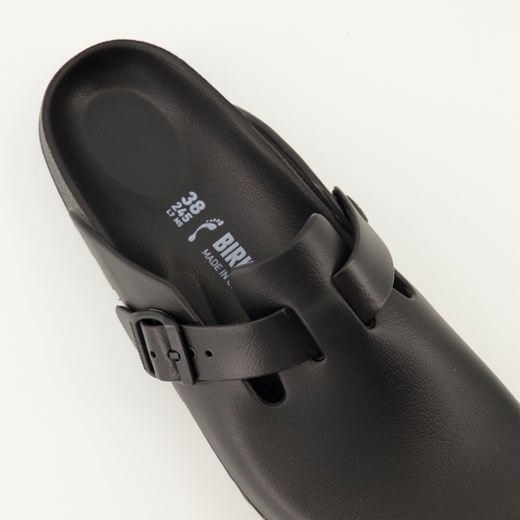 Image de l'article Mules Boston de la marque Birkenstock pour Femme - Saison Printemps-Été 2025 - Vue détaillée de haut