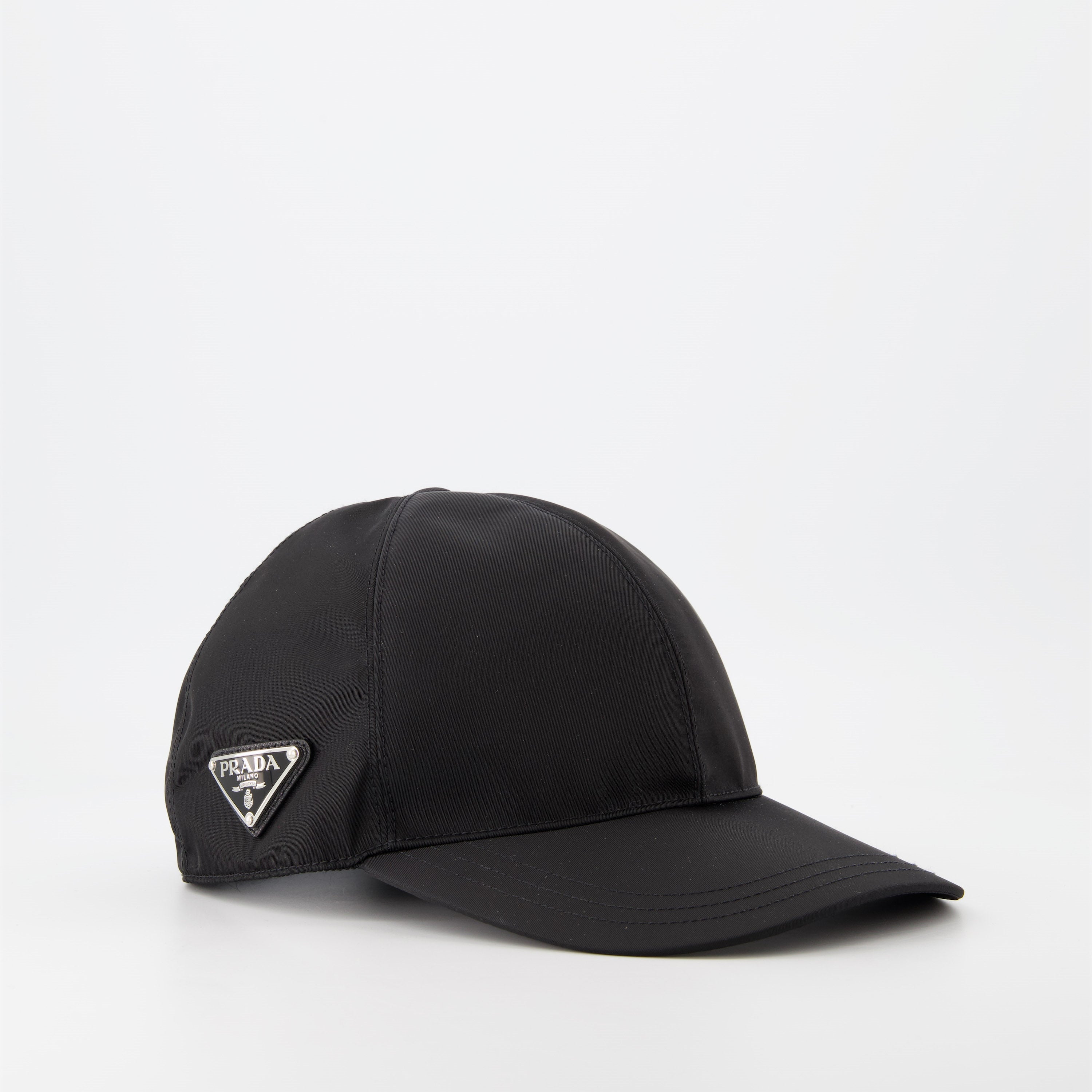 PRADA ブラックキャップ S Re-Nylon Cap Prada - Men – myCompañero