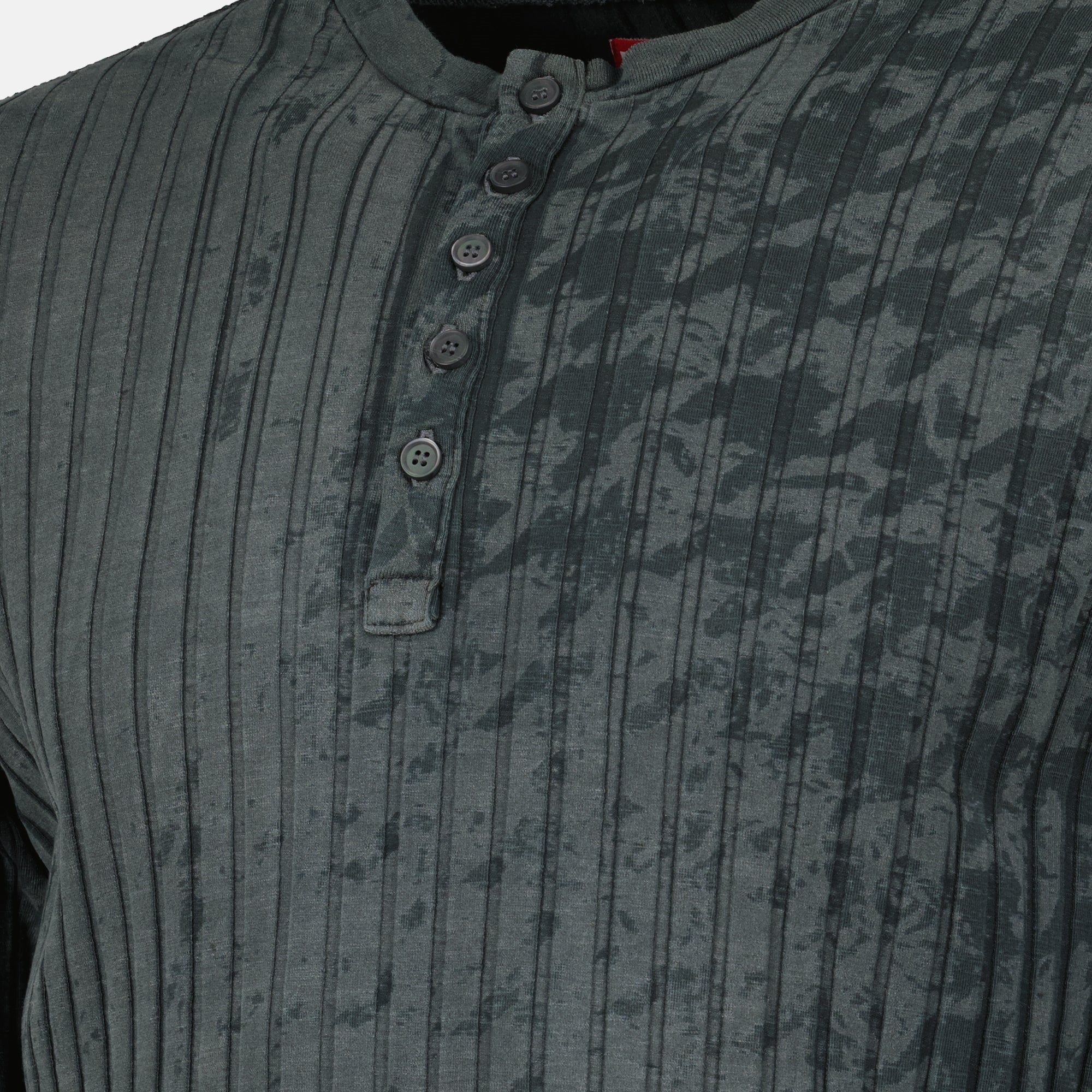 Image de l'article T-shirt manches longues T-ally de la marque Diesel pour Homme - Saison Automne-Hiver 2025 - Vue détaillée_2