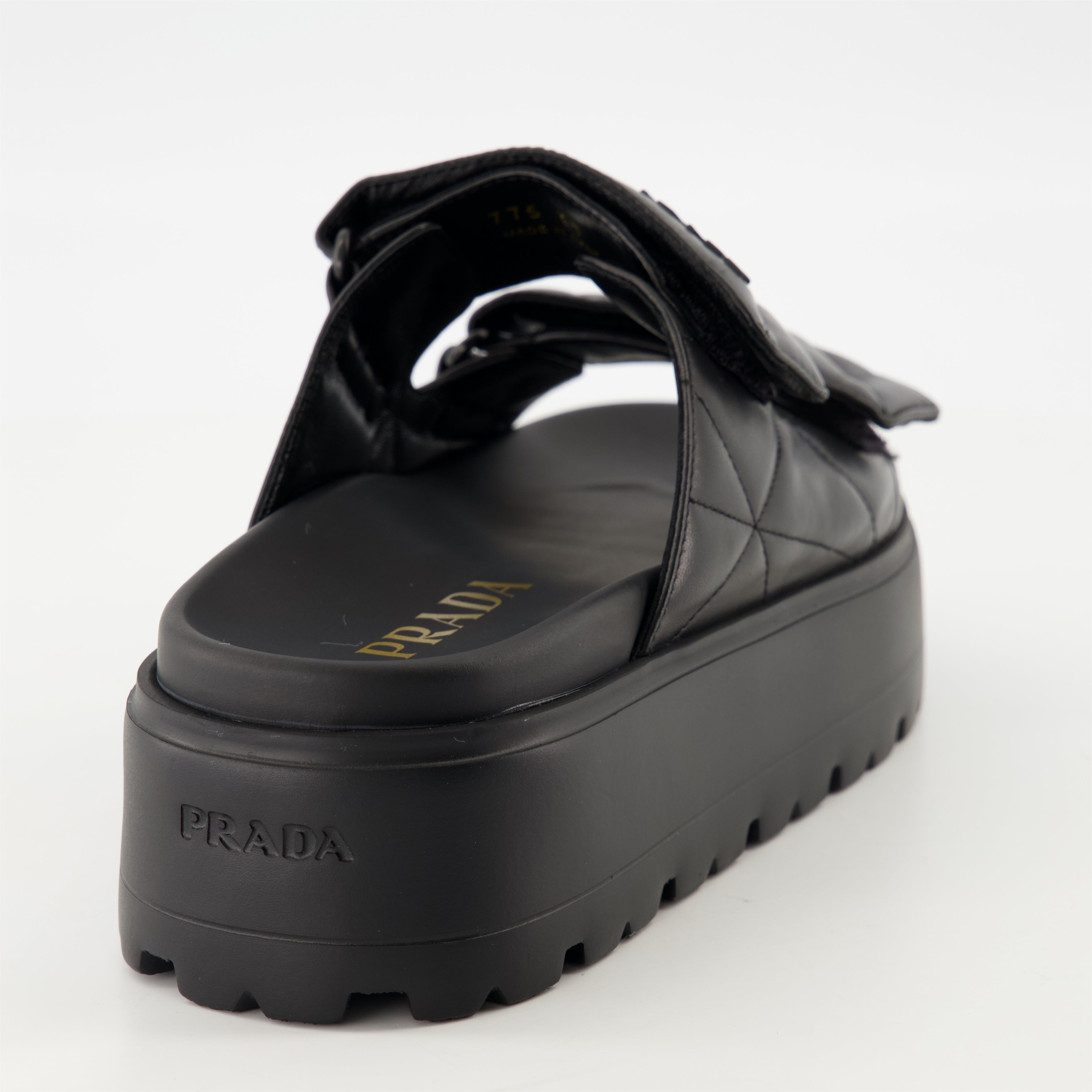 Scarpe aperte Mule in Pelle Trapuntata Prada Nero Femme