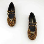 Chaussures plates Ballerines imprimées Prada Marron Femme