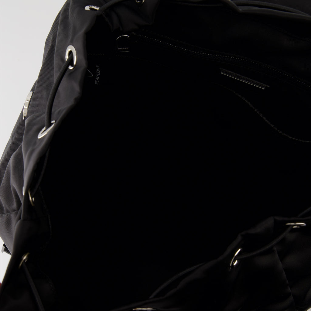 Backpacks Sac à dos en cuir Saffiano et Re-Nylon Prada Black Homme