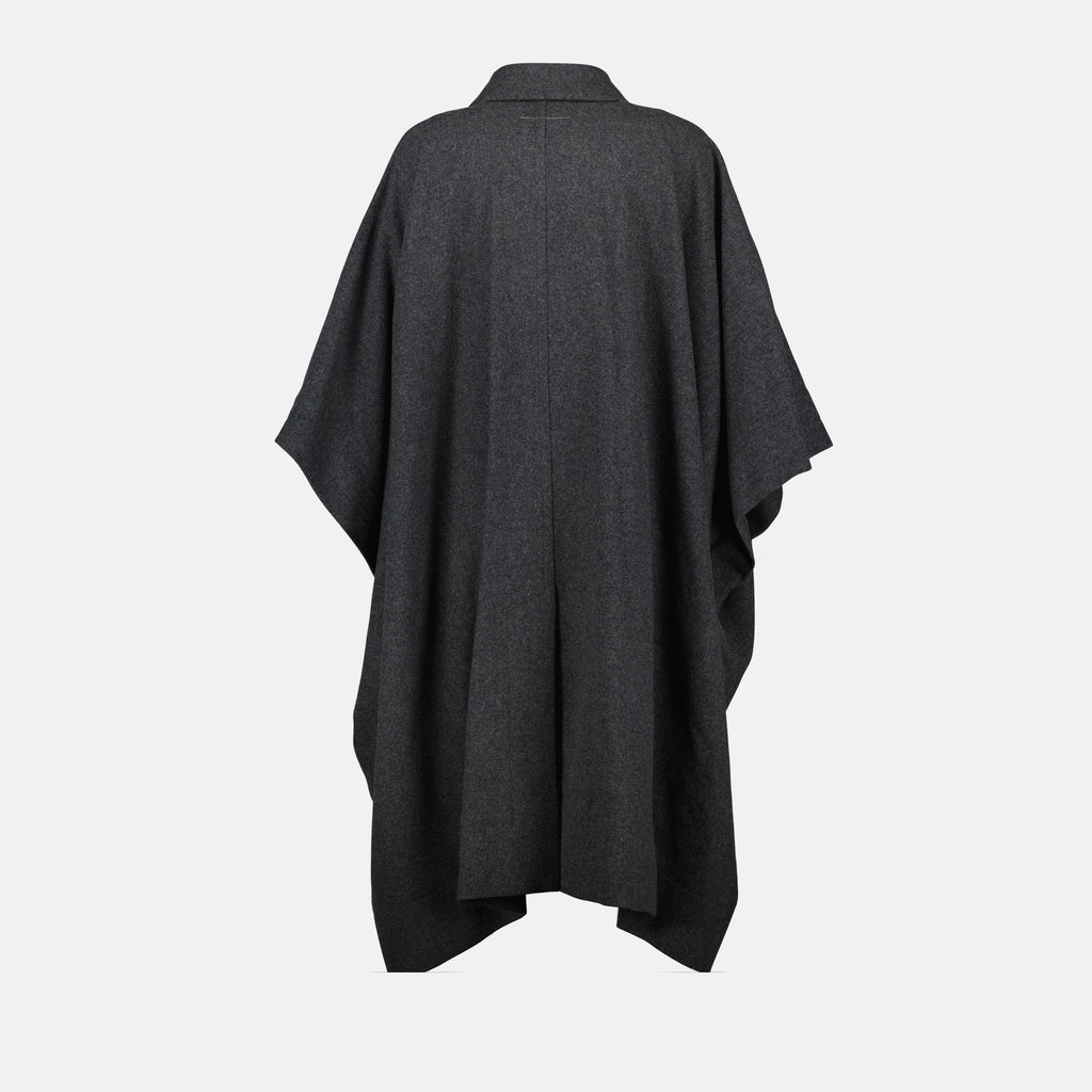 Immagine del lungo cappotto in lana del marchio Mm6 per Donna - Stagione Autunno-Inverno 2025 - Vista Dettagliata 2