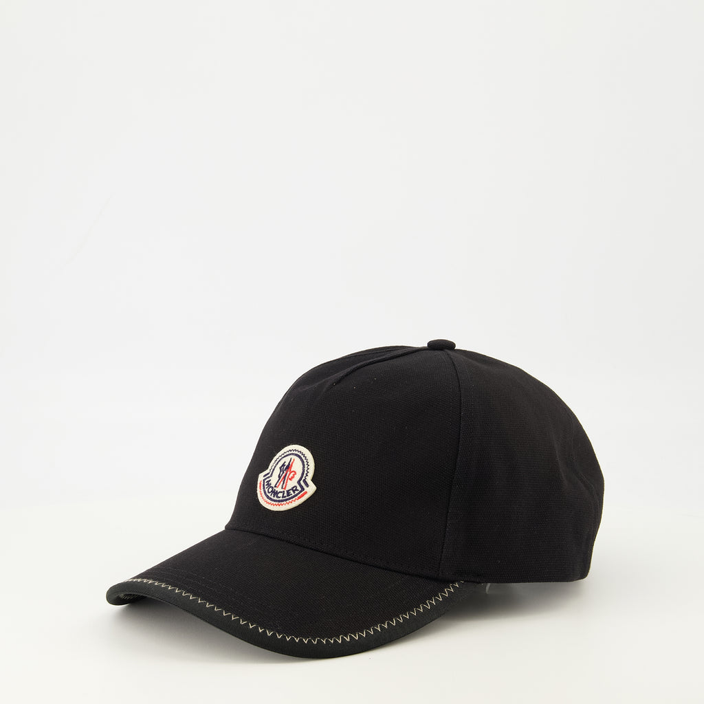Bild des Moncler Herrenbasecaps mit schwarzem Logodetail - Frühjahr/Sommer 2026 - Rückansicht