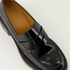 Imagen de los mocasines de piel con tacón de Tod's para Mujer - Temporada Otoño-Invierno 2025 - Vista detallada desde arriba