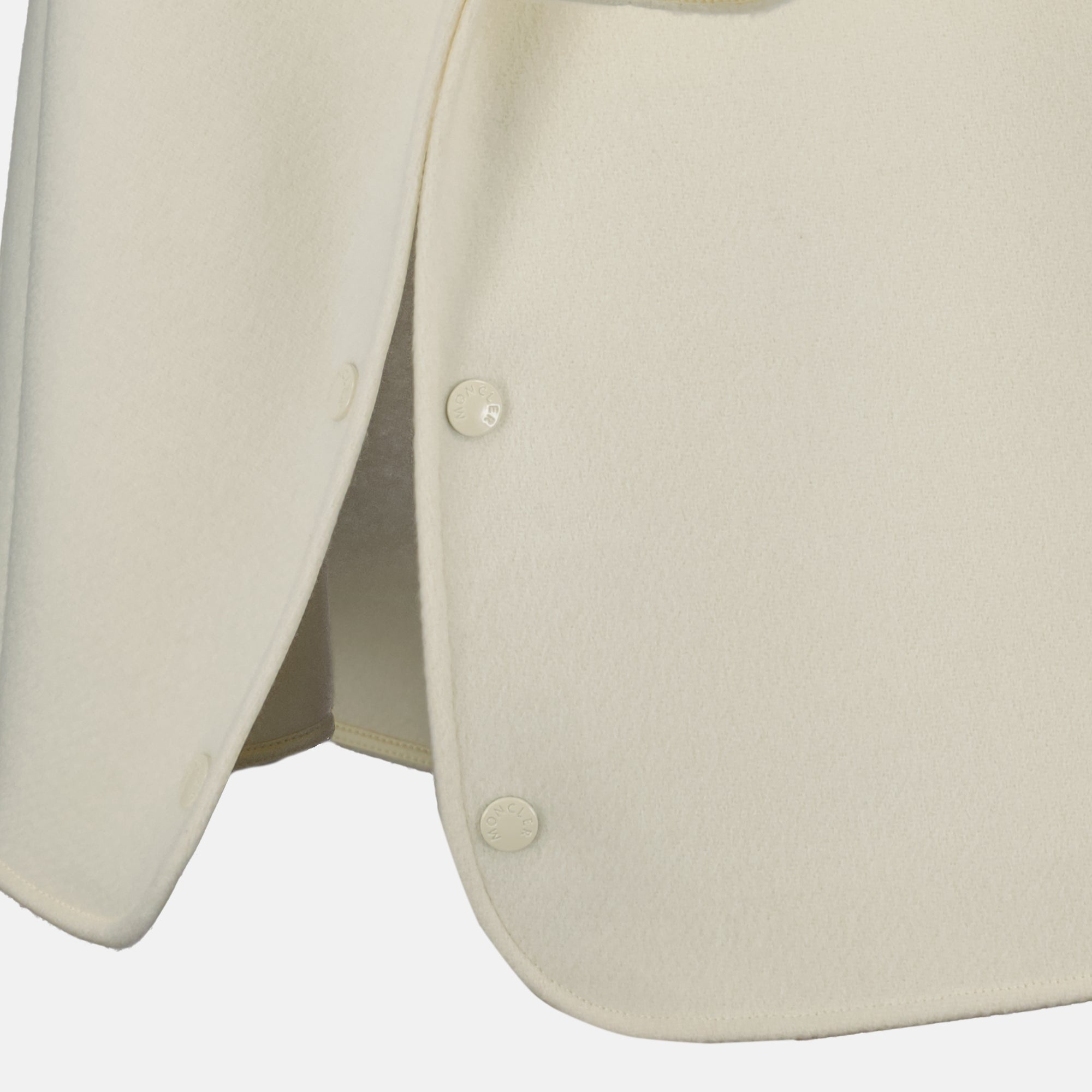 Giubbotti Cappotto in lana con zip Moncler Bianco Donne