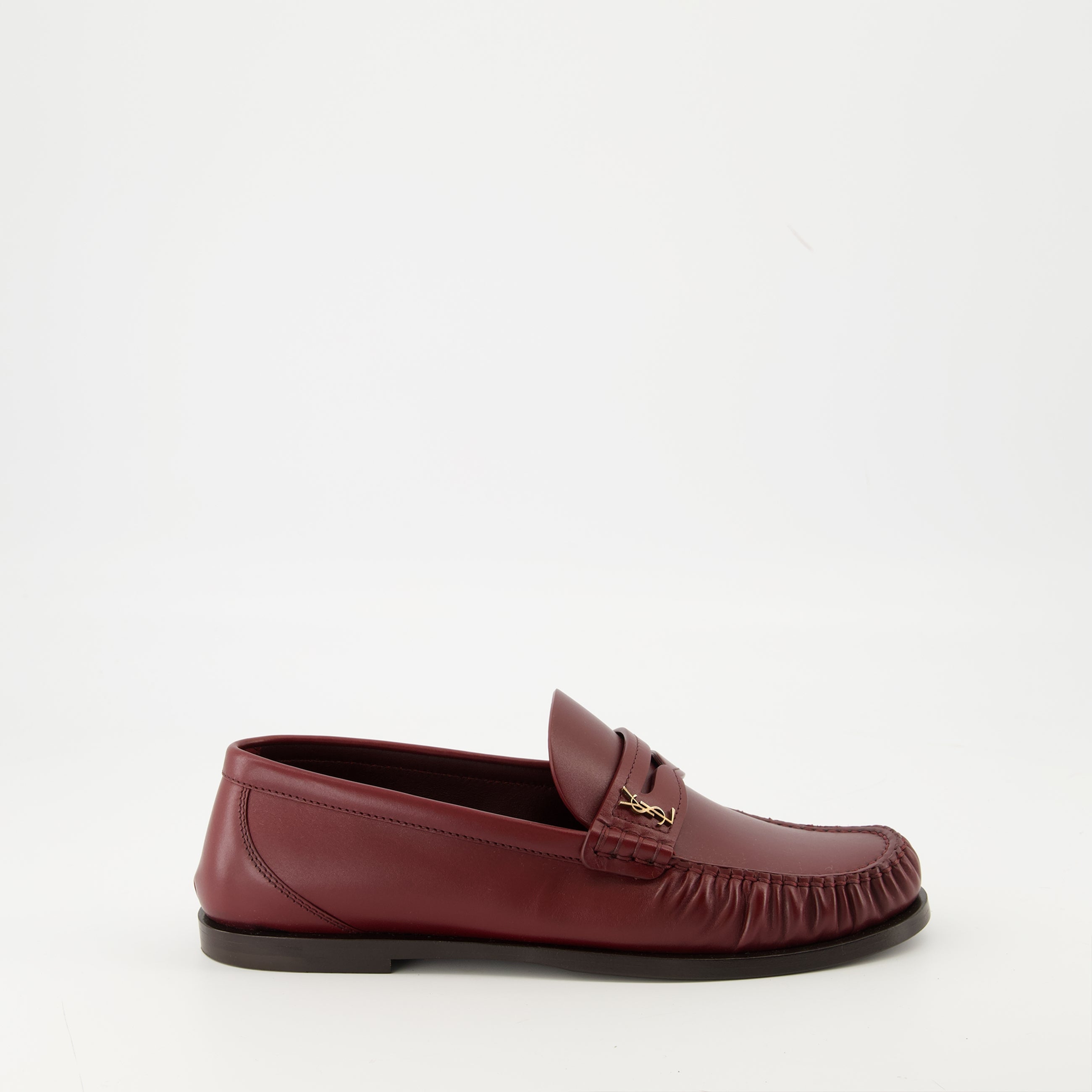 Image of the Laurent loafers from the brand Saint Laurent for Women - Autumn-Winter 2025 Season - Right side view