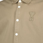 Image de l'article Surchemise beige en coton de la marque Ami PARIS pour Unisex - Saison Printemps-Été 2026 - Vue détaillée_1