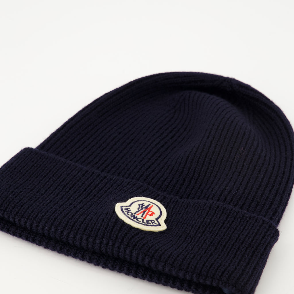 Image of the Moncler Men's Wool Beanie - Fall-Winter 2025 - Detailed View_2