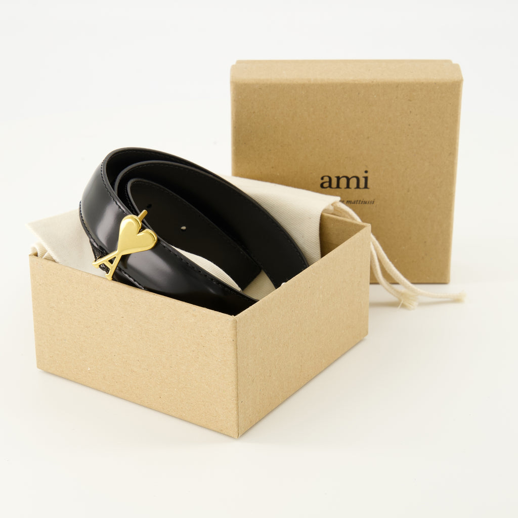 Image of the article Heart Ami belt from the brand Ami PARIS for Unisex - Autumn-Winter Season 2025 - Detailed View 3