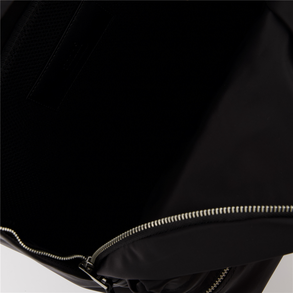 バックパック ULL129.902 001 noir Ami PARIS 黒 ユニセックス