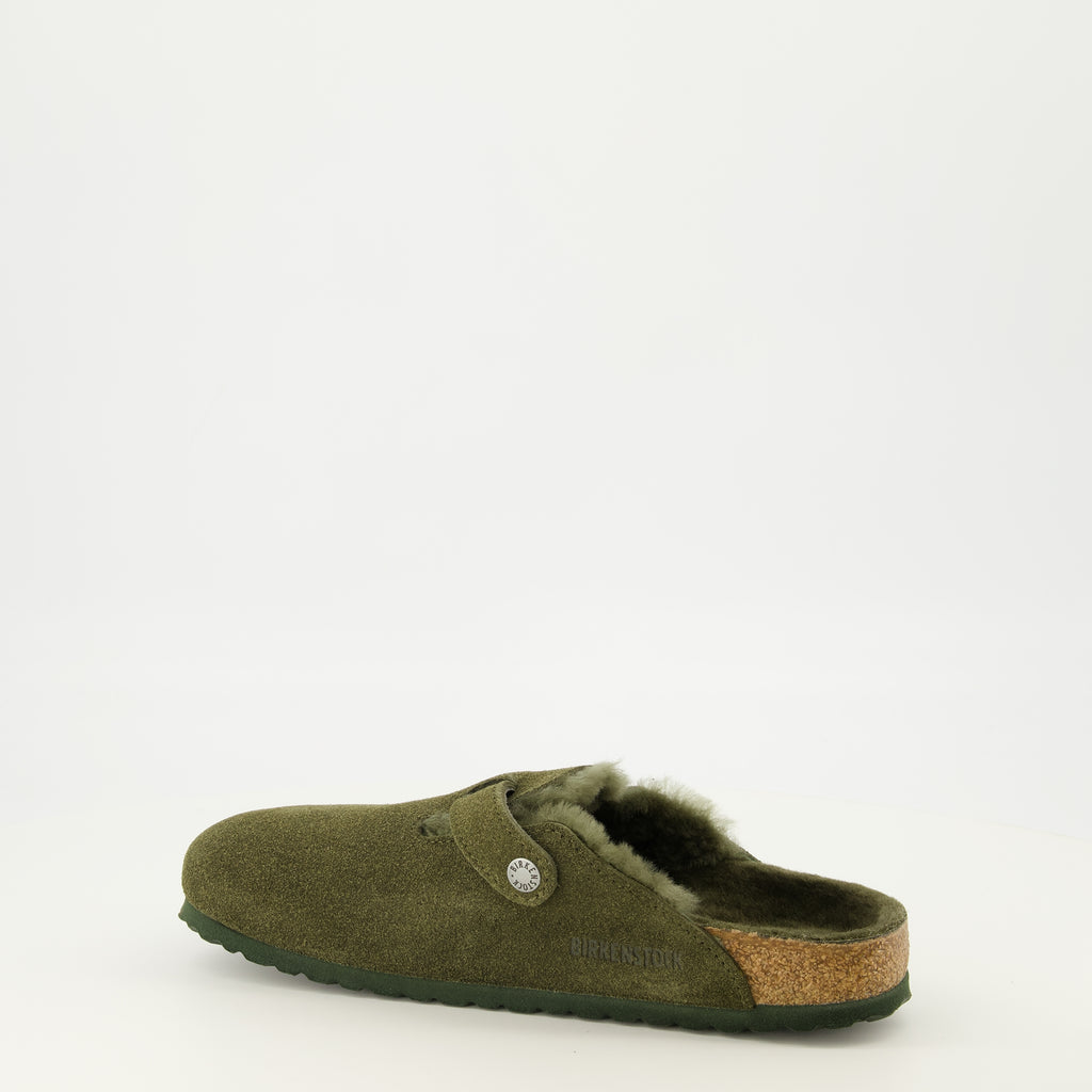 Chaussures ouvertes Mules Boston in Pelliccia Kaki Birkenstock Kaki Unisexe
