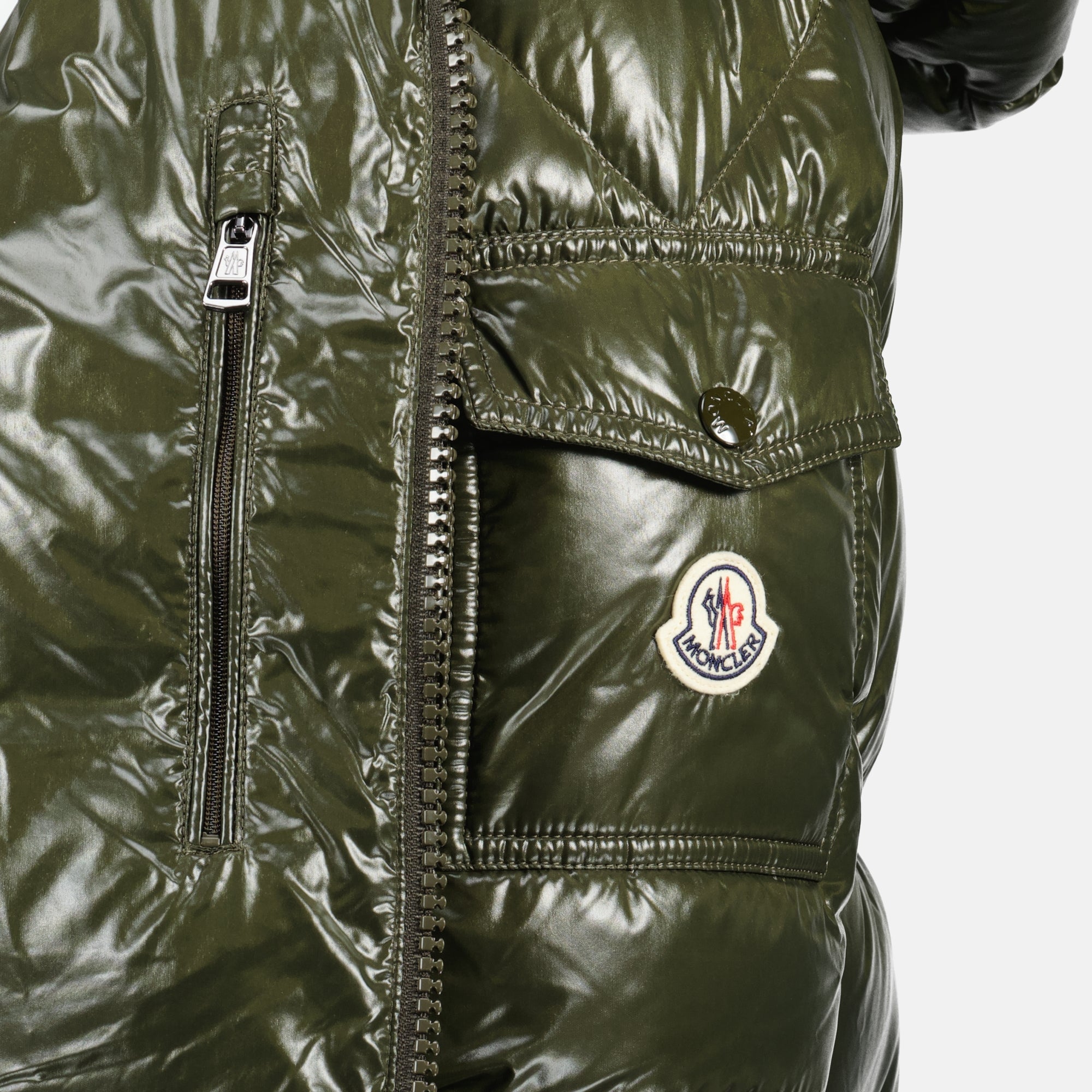 Imagen del artículo Doudoune Maya khaki de la marca Moncler para Hombre - Temporada Otoño-Invierno 2025 - Vista Detallada_2