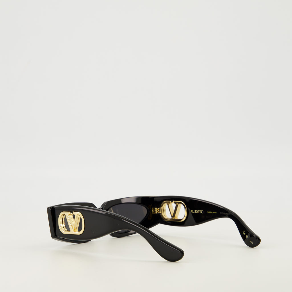 Lunettes VLogo Schwarze Sonnenbrille Valentino Garavani Noir Femme