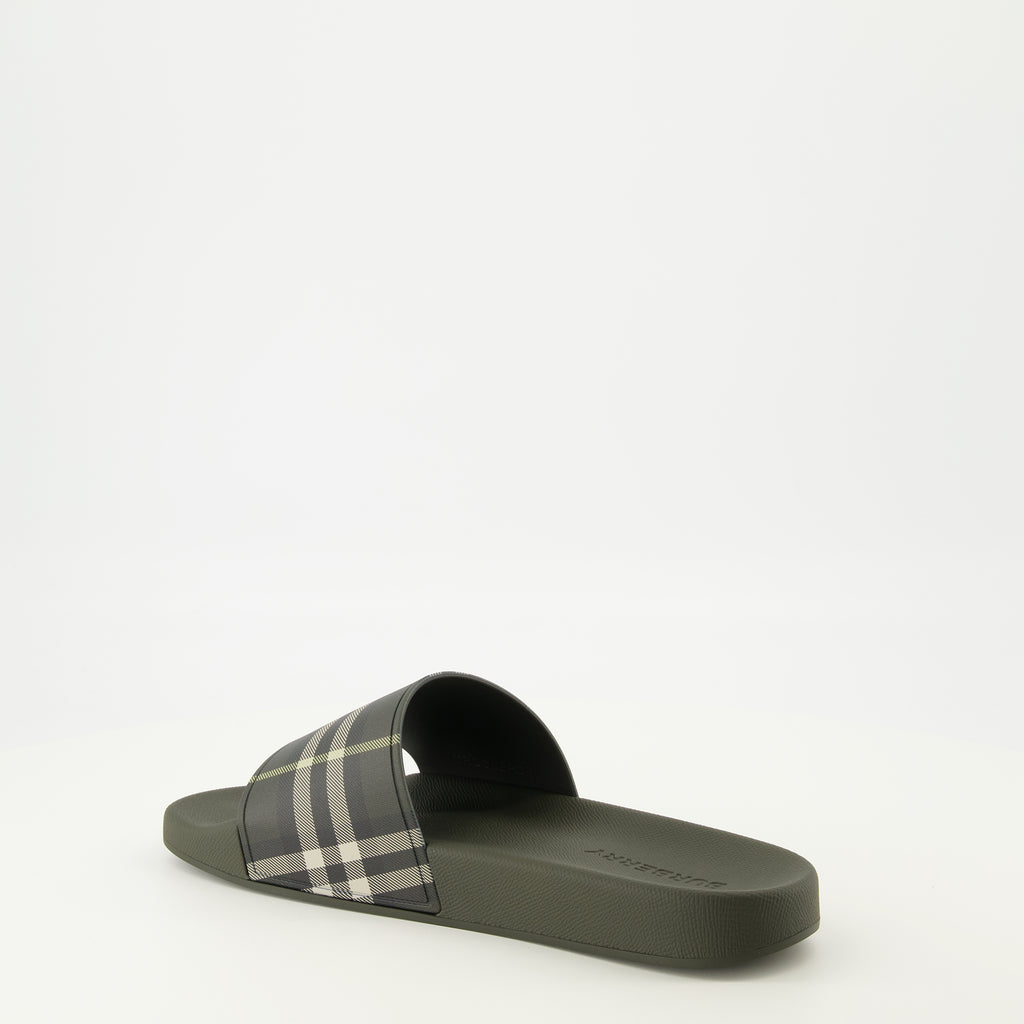 Chaussures ouvertes Check Khaki Slippers Burberry Kaki Homme