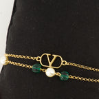 Imagen del brazalete VLogo de la marca Valentino Garavani para Mujer - Temporada Otoño-Invierno 2025 - Vista Detallada_2