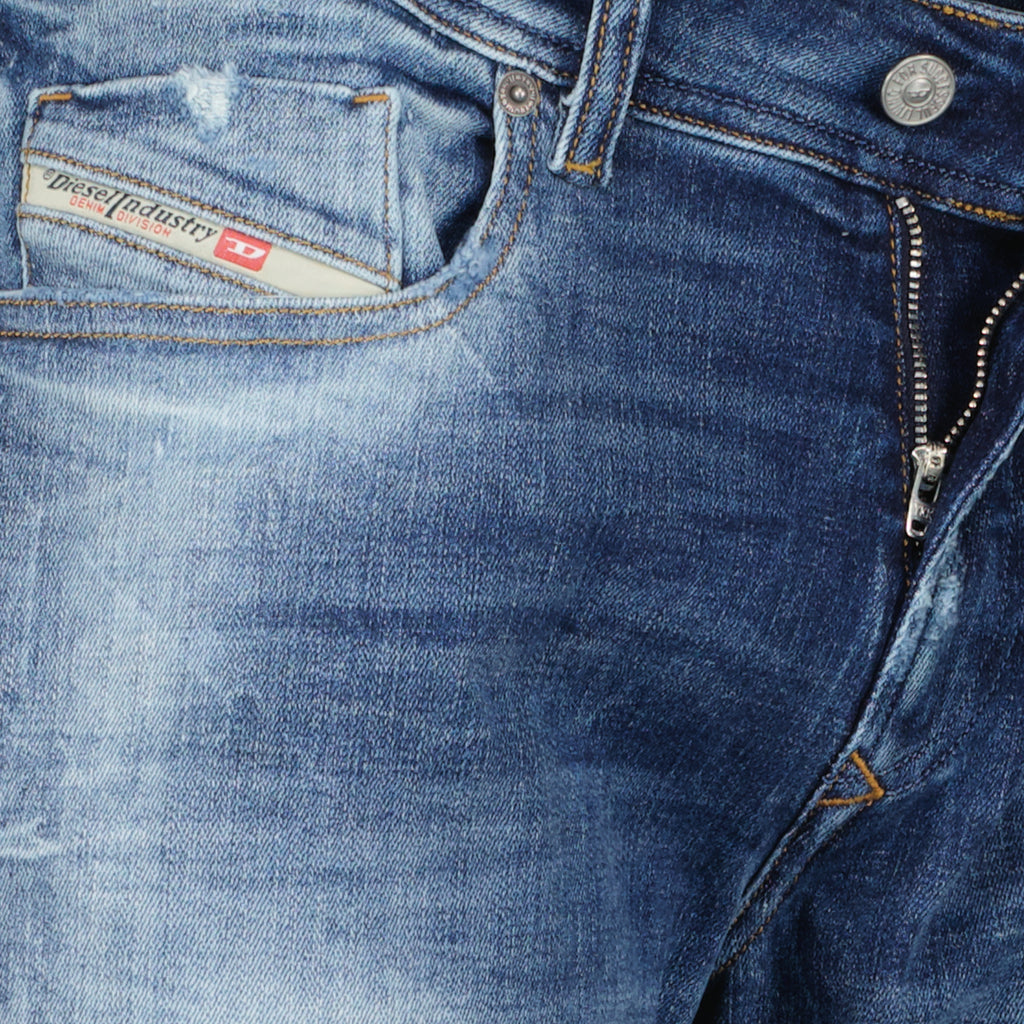 Imagem do artigo Jean Sleenker 1979 L.34 da marca Diesel para Homem - Temporada Outono-Inverno 2025 - Vista Detalhada_2