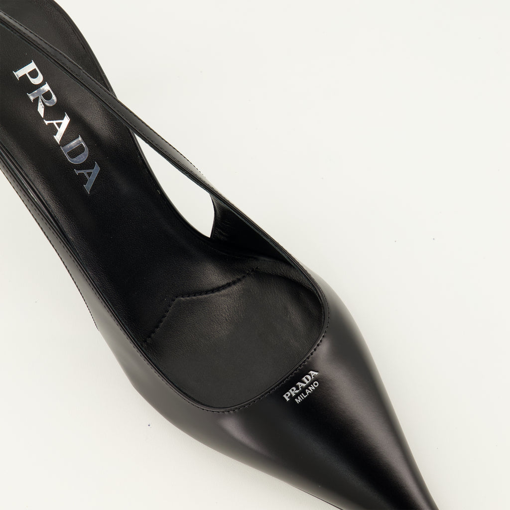 Escarpins 블랙 페이턴트 레더 펌프스 Prada Noir Femme