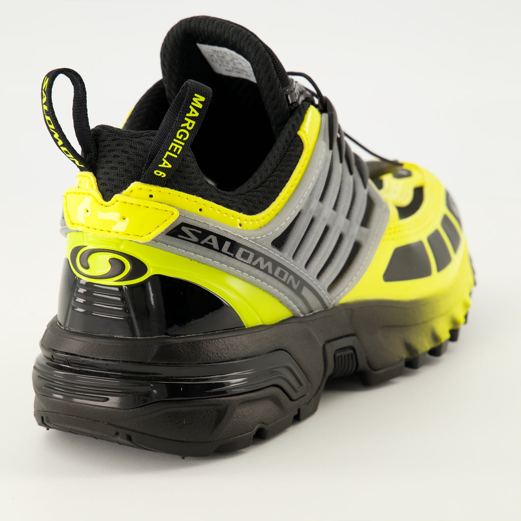 Image de l'article Baskets Salomon x MM6 de la marque Mm6 pour Femme - Saison Automne-Hiver 2025 - Vue détaillée de haut