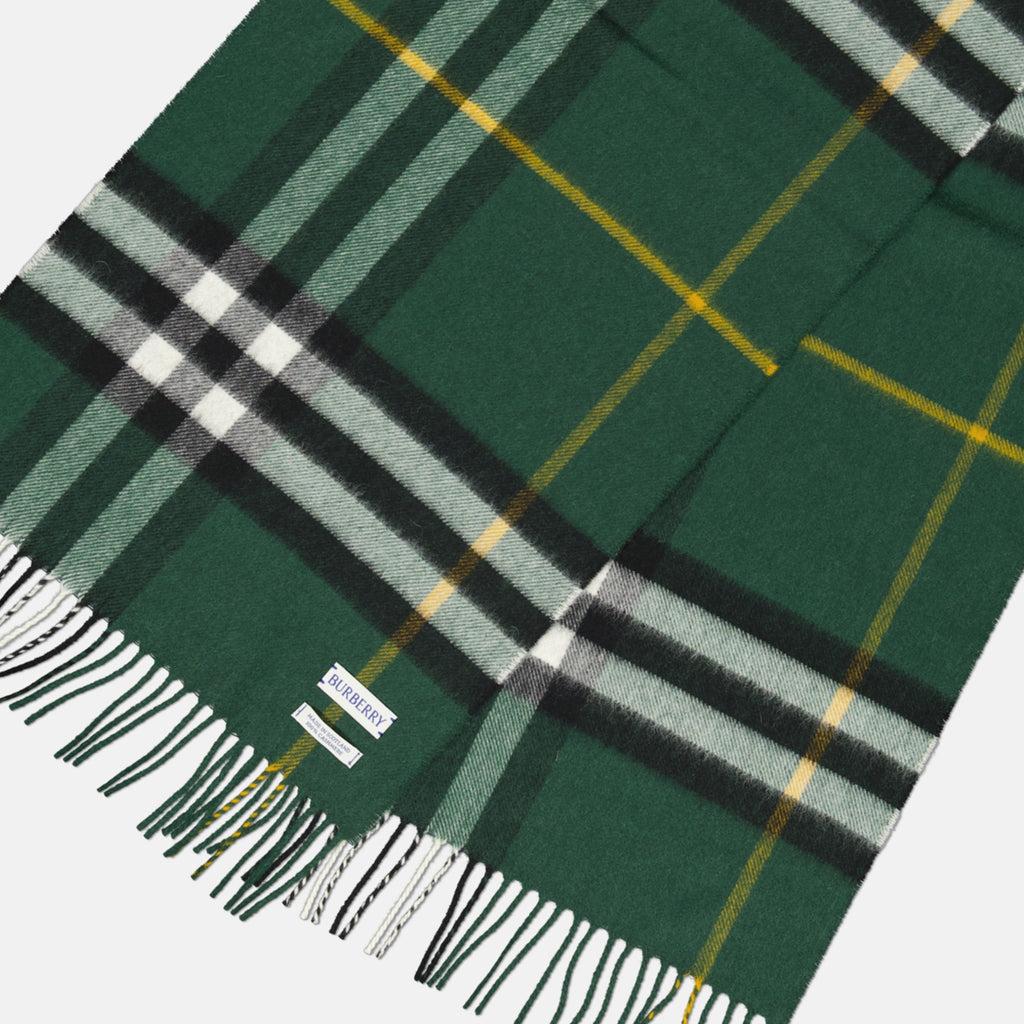 Image of the Burberry Check Scarf for Unisex - Autumn-Winter Season 2025 - Detailed View_2
