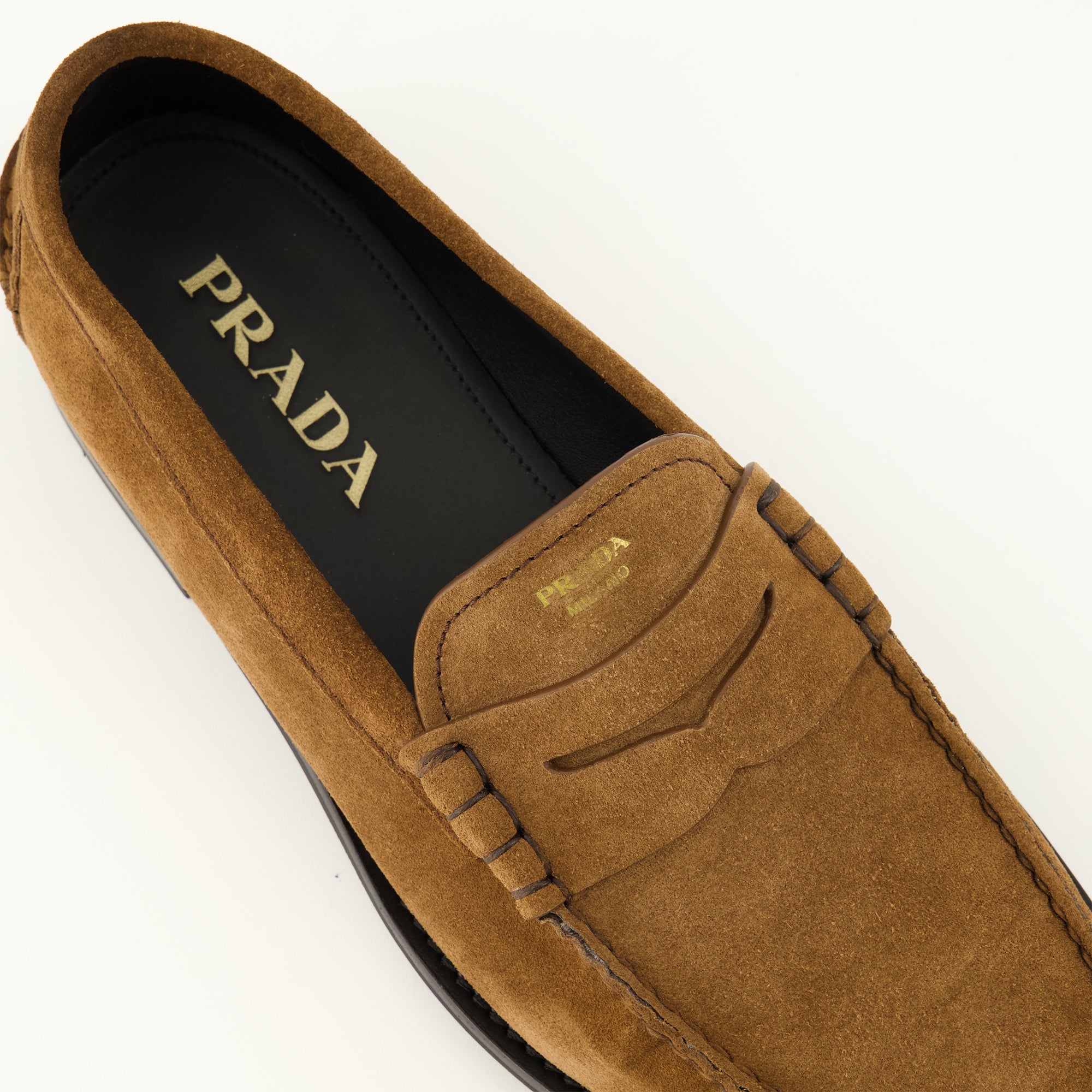 Mocassins Mocassins en veau velours marron Prada Marron Homme