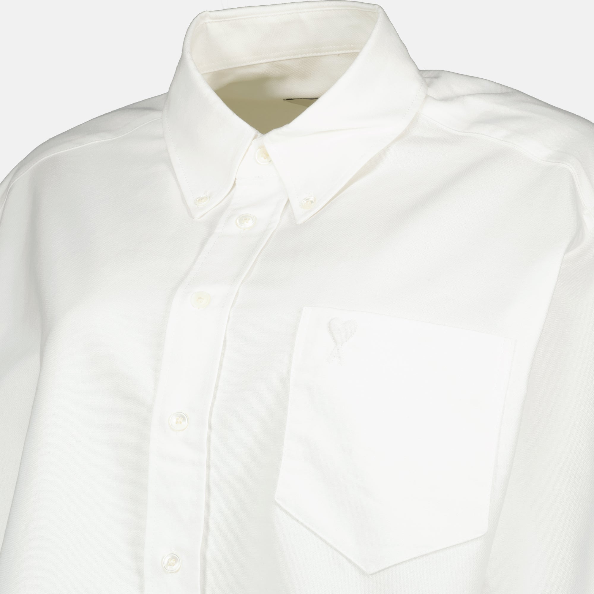 Image de l'article Chemise AMI de coeur crop blanche de la marque Ami PARIS pour Femme - Saison Printemps-Été 2026 - Vue détaillée_1