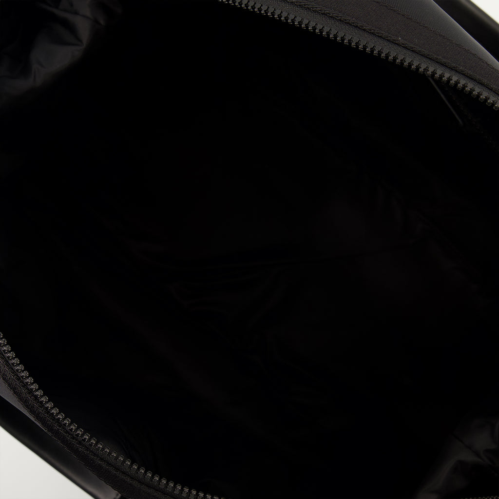 Image de l'article Sac de voyage Tech Duffle de la marque Moncler pour Homme - Saison Automne-Hiver 2025 - Vue détaillée_3