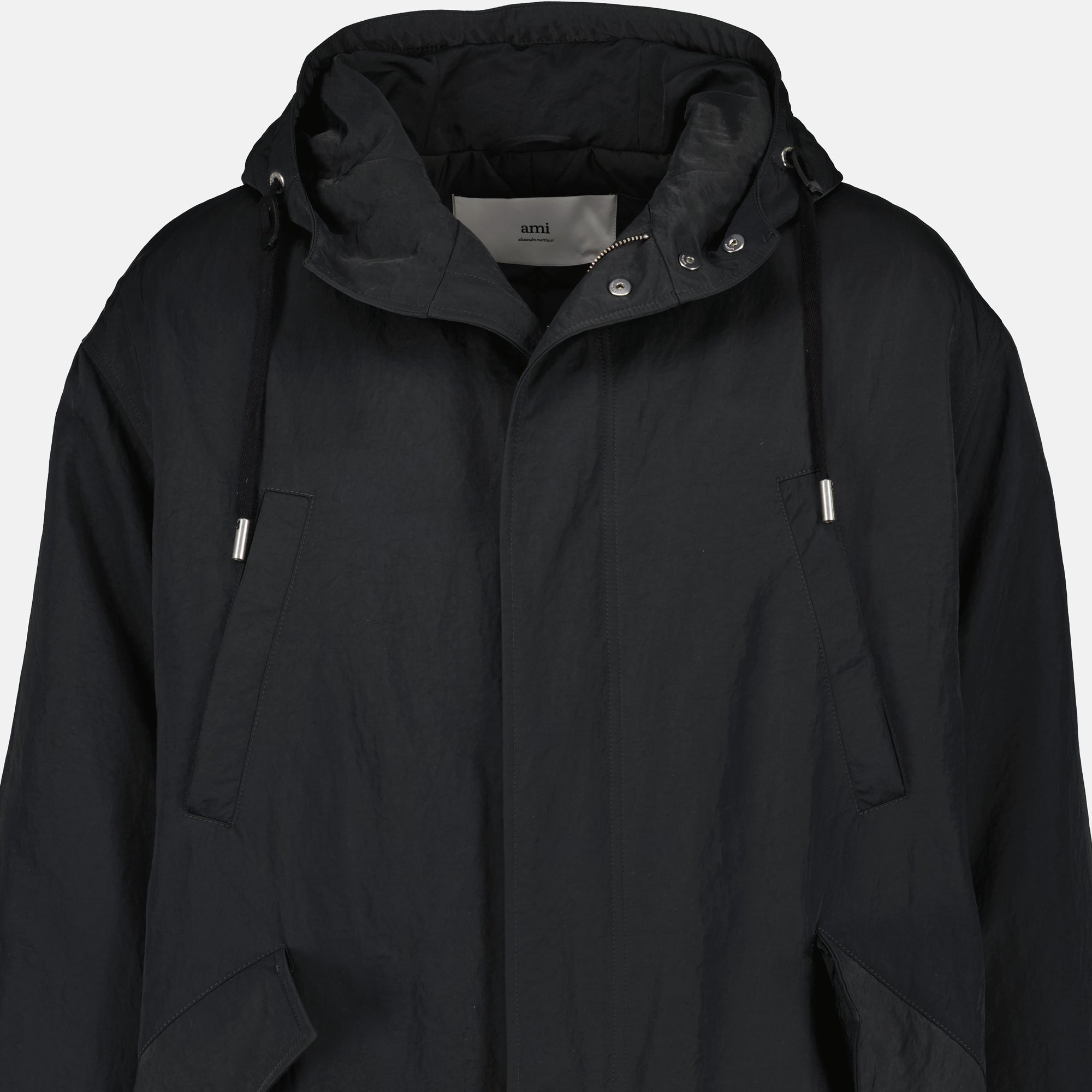 Image of the long parka from the brand Ami PARIS for Men - Autumn-Winter 2025 - Detailed View 3
