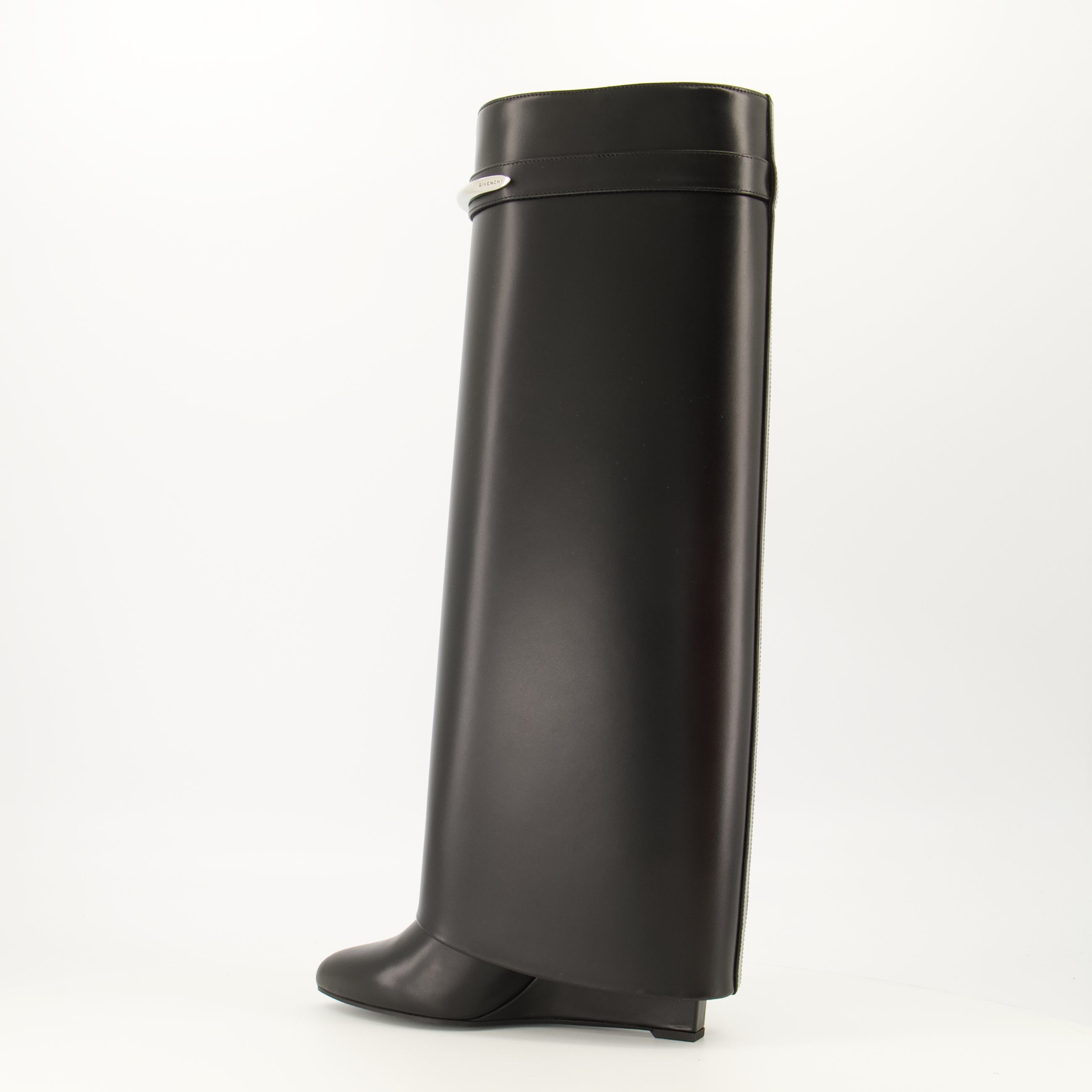 Bottes シャークピンチブラックブーツ Givenchy Noir Femme