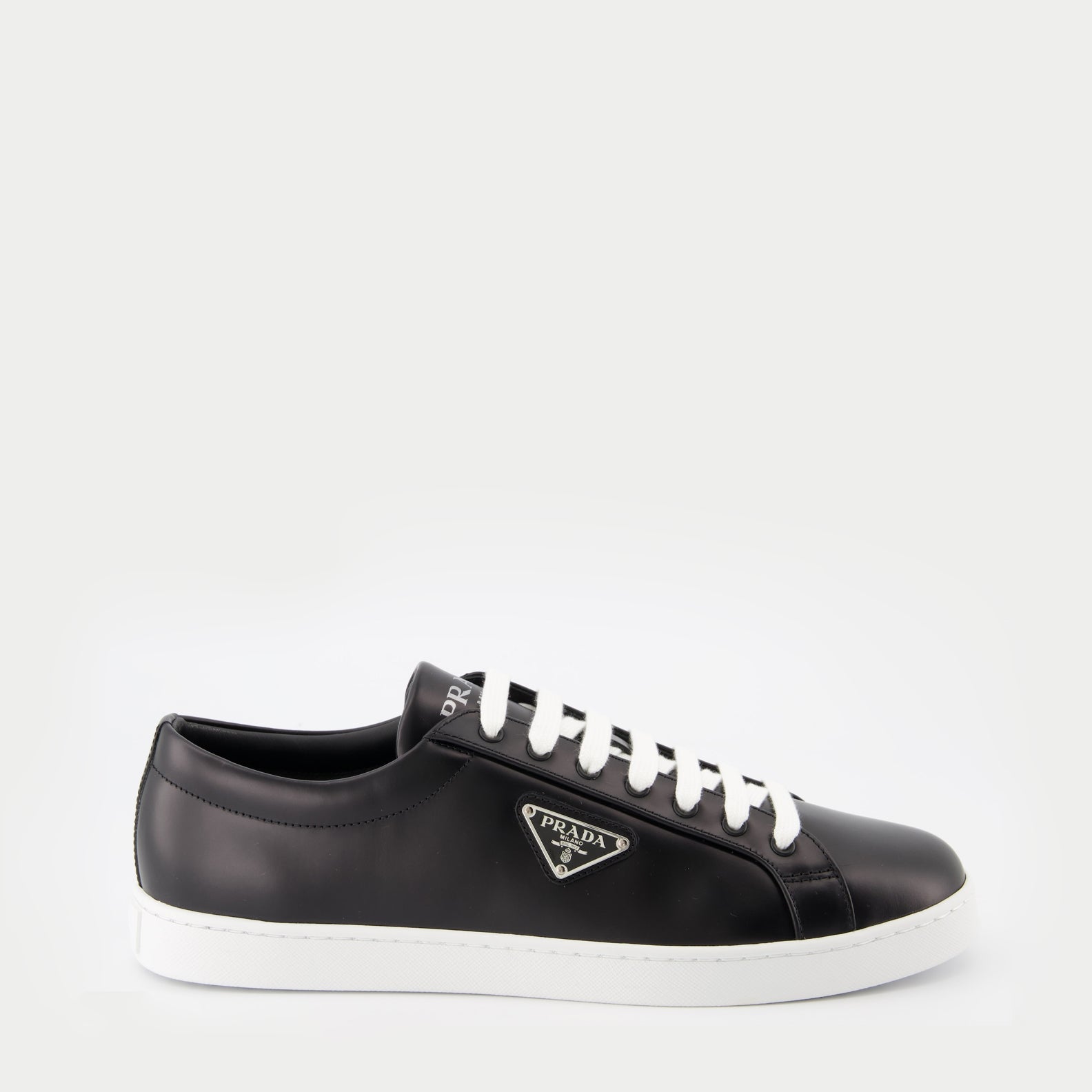 Sneaker Baskets en cuir Prada Schwarz Homme